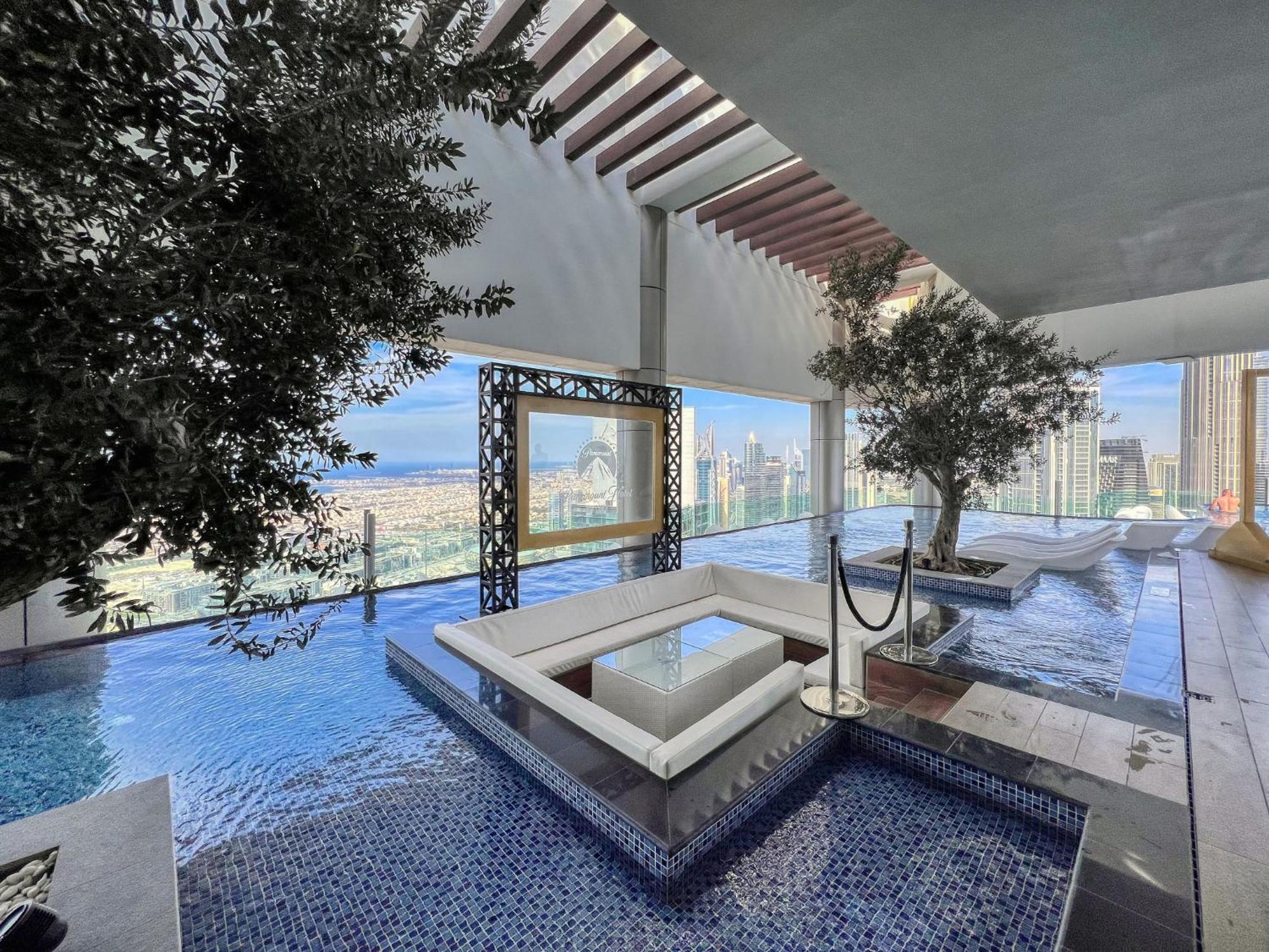 Highest Infinity Pool In Downtown Dubai Apartment Exterior photo